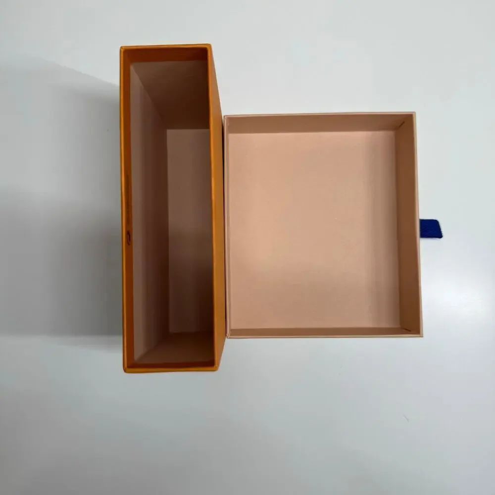 Louis Vuitton preowned excellent